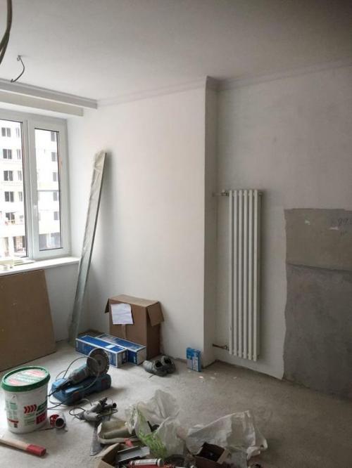 Как сделать переходы между обоями на выступах и стене ровными и аккуратными. Стык разных обоев на внешнем углу - как у Вас?