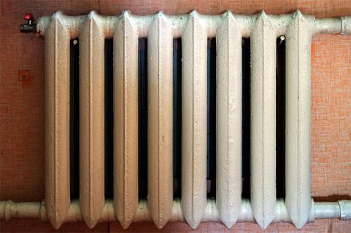 Стоит ли менять чугунные радиаторы на биметаллические. Общая информация