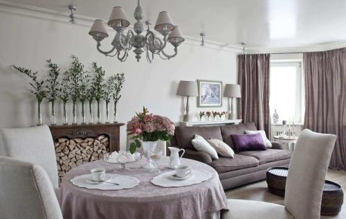 Сиреневые кухни: как создать красивый и стильный интерьер 05 Сиреневые кухни: как создать красивый и стильный интерьер 05