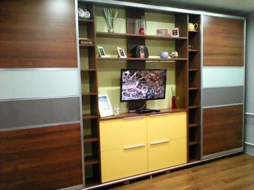 Шаг за шагом: как самостоятельно сделать раздвижные двери в доме 25