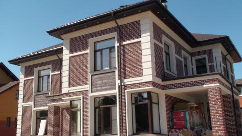 Преимущества и особенности строительства домов из керамических блоков в Тюмени 05