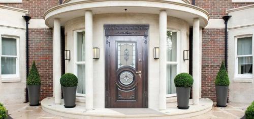 Какие материалы лучше всего подходят для второй двери при шумоизоляции. Зачем нужна шумоизоляция входной двери и как ее улучшить