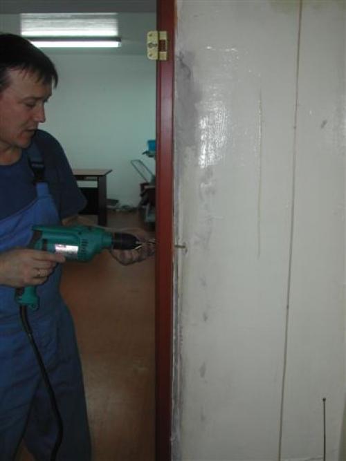 Плюсы и минусы выбора двойной утепленной входной двери 03