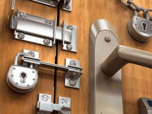 Как выбрать идеальную дверь для частного дома: руководство по выбору 14 Как выбрать идеальную дверь для частного дома: руководство по выбору 14