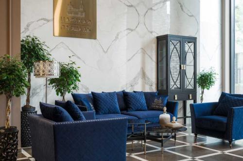 Синий цвет как ключевой элемент в интерьере: идеи и рекомендации 20 Синий цвет как ключевой элемент в интерьере: идеи и рекомендации 20