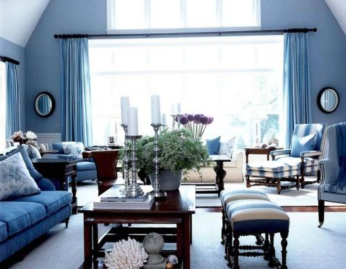 Какие текстуры и материалы подойдут для интерьера, где преобладают белый и синий цвета. КАК ВНЕДРИТЬ БЕЛО-СИНЕЕ СОЧЕТАНИЕ ЦВЕТОВ В ИНТЕРЬЕР ГОСТИНОЙ