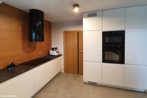 Привлекательный одноэтажный дом с современным внешним Видом. 08