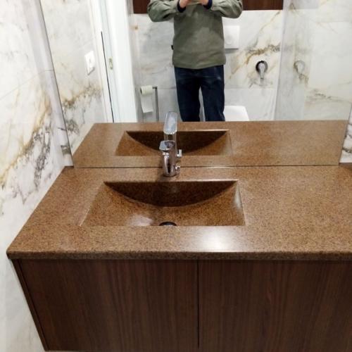 Столешница в ванную комнату с интегрированной раковиной - лодочкой. 02