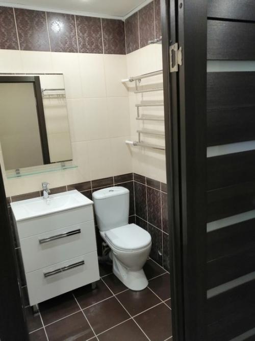 Когда покупаешь квартиру неглядя, иногда бывают неожиданно расписные до и после! 08