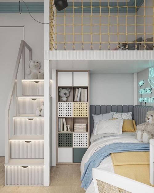 В маленькой детской важно создать уютное и многофункциональное пространство, несмотря на компактные габариты помещения. 01