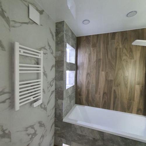 Вот такой санузел после капитального ремонта. 01