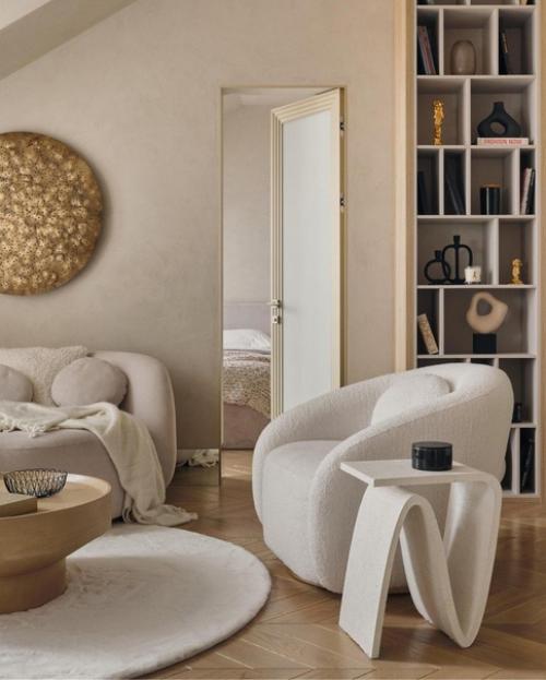 Дизайнер Вадим че спроектировал уютный интерьер, вдохновленный мансардами в центре Парижа. 04