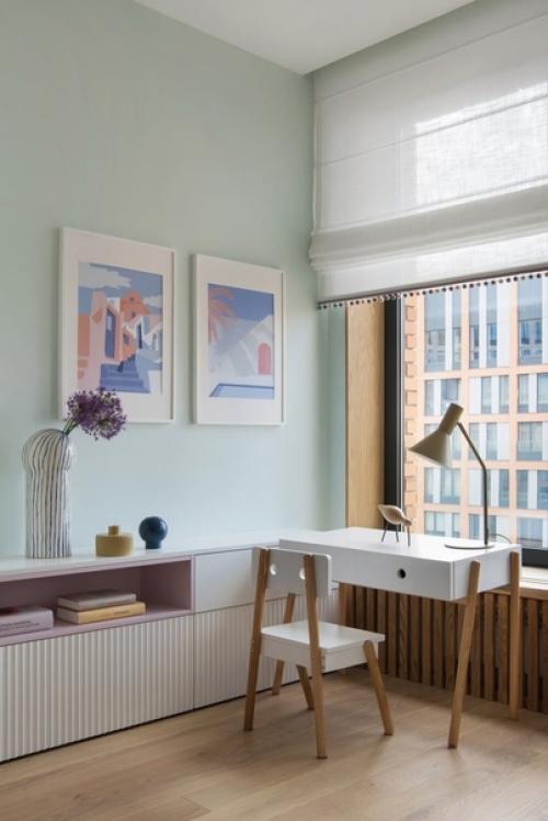 Нестандартная трешка с маленькой кухней в нише. 06