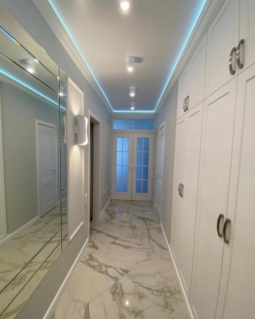 Прихожая после капитального ремонта по дизайн - проекту. 02