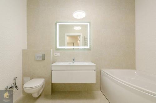 Квартира после дизайнерского ремонта 70 кв. 06