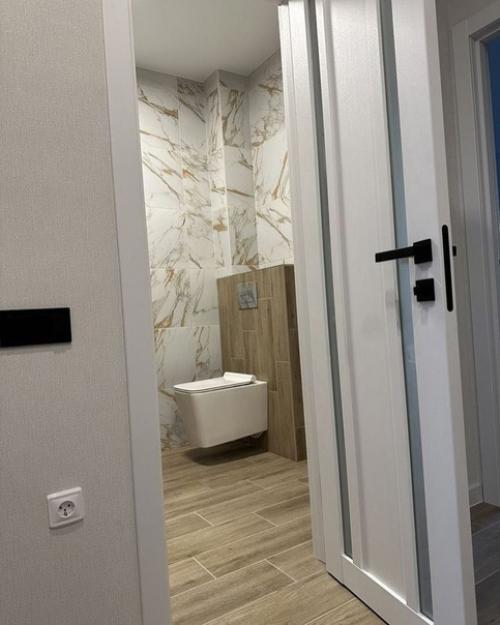 2 комнатная квартира после капитального ремонта. 03