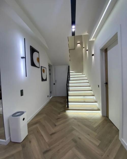 2-х уровневый особняк в европейском стиле с шикарным дизайнерским ремонтом. 08