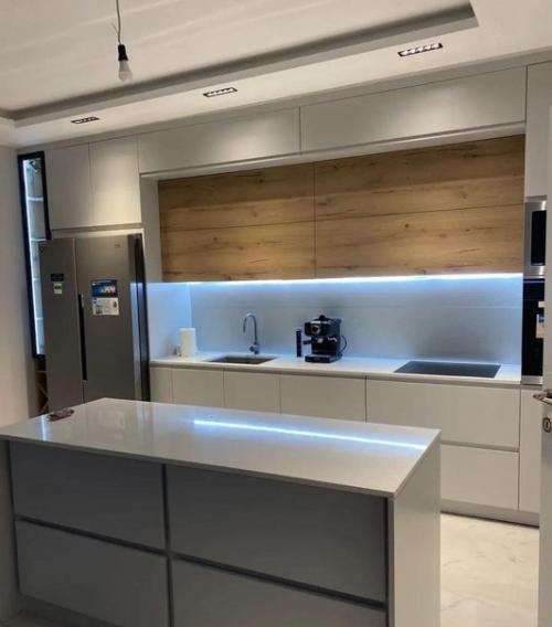 Кухня - гостиная во всей красе. 01