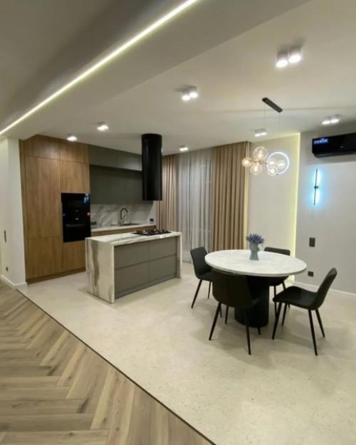 2-х уровневый особняк в европейском стиле с шикарным дизайнерским ремонтом. 03