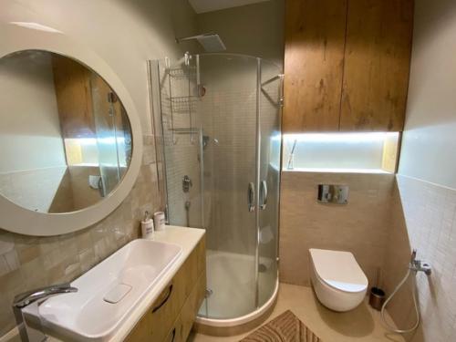 52 кв.  м с видом на море. 05