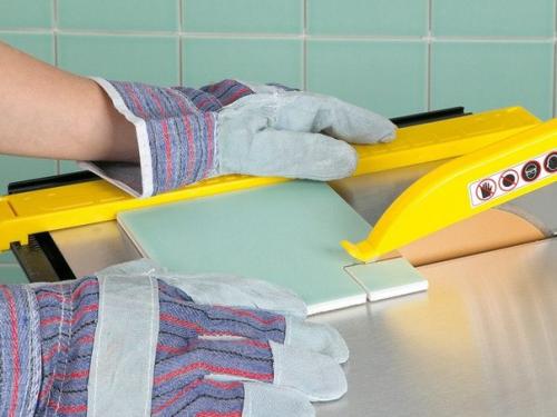 Как уложить плитку вокруг препятствий. 01