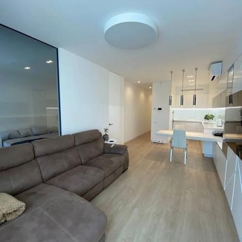 Двушка, площадью 80 кв. 03