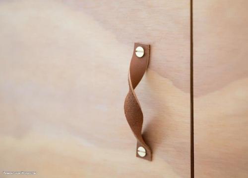 Модный тренд - ручки для мебели из кожи. 04