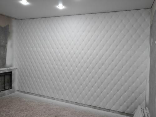 Захотели отделку стены панелями, решили, что купить форму и гипс будет дешевле мы делаем сами. 07