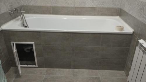 Ремонт в ванной делали впервые и своими руками. 07