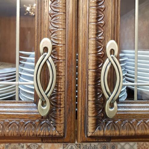 Кухня из массива бука с хорошей фурнитурой. 03