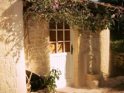 Преимущество отделки фасадов материалом декопьер: 01