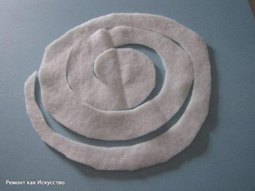 Подушка с розами из флиса. 02