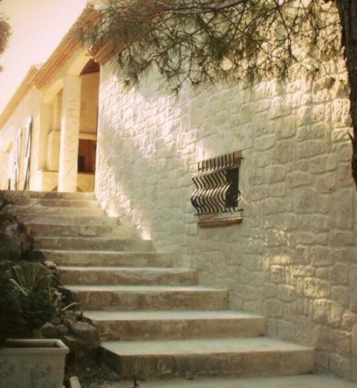 Преимущество отделки фасадов материалом декопьер: 03