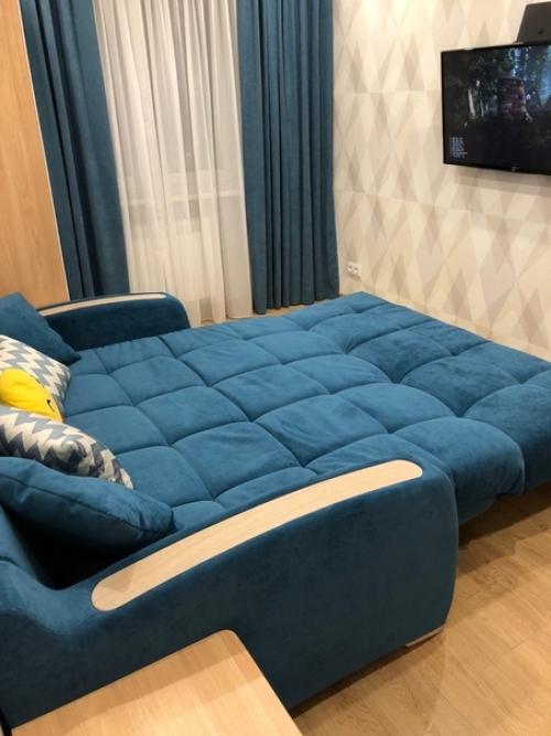 Для сына сделал ремонт в его комнате. 06