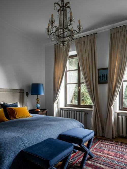 Этот реализованный проект демонстрирует, как интерьер может полностью отражать личность и интересы хозяина. 02