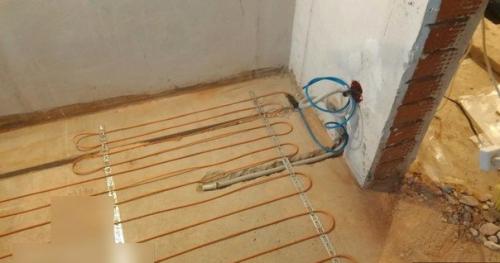 Тёплая стяжка пола своими руками - личный опыт, пошаговые фото. 04 Тёплая стяжка пола своими руками - личный опыт, пошаговые фото. 04