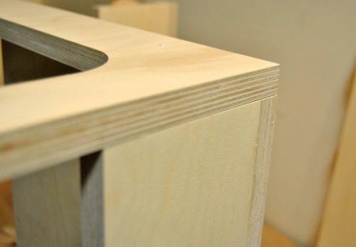 Стол - стул. С древних времен стол и стул составляют некое единство, и когда упоминают одно, то почти сразу называют и другое тоже. 05 Стол - стул. С древних времен стол и стул составляют некое единство, и когда упоминают одно, то почти сразу называют и другое тоже. 05