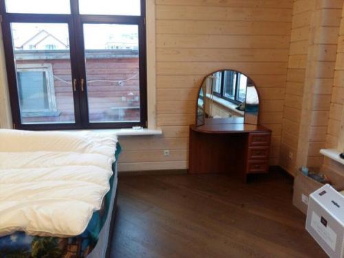 Здравствуйте. 11. Месяцев работы (без сруба. 02