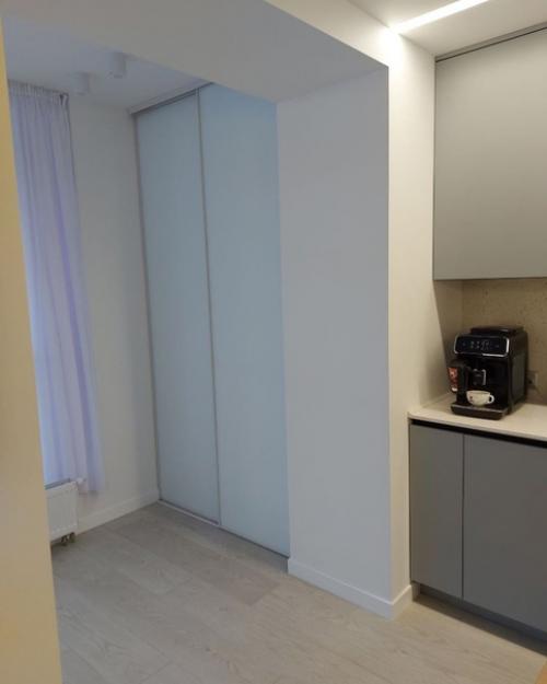 Добрый день.  Немного нашей квартиры после капитального ремонта. 01