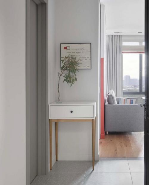 Школа ремонта.  Однокомнатная квартира 42 кв. 09