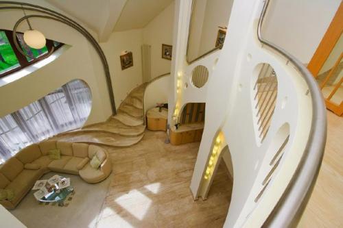 Польский дом без прямых углов. 01