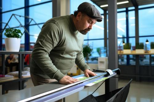 В Москве запущен новый проект Максипро - универсальная среда для профессионалов строительства и ремонта. 07