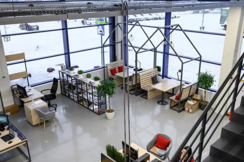 В Москве запущен новый проект Максипро - универсальная среда для профессионалов строительства и ремонта. 04