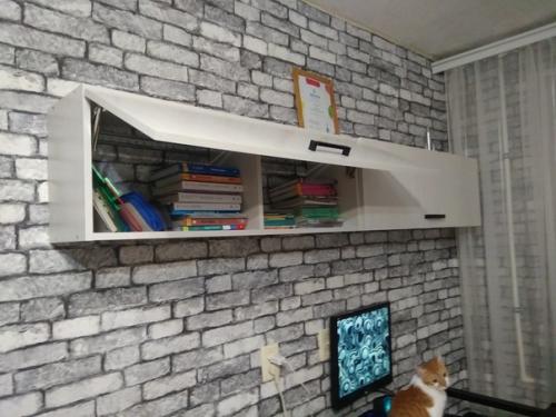 Сыну 14 лет, уже вырос со своего письменного стола. 06