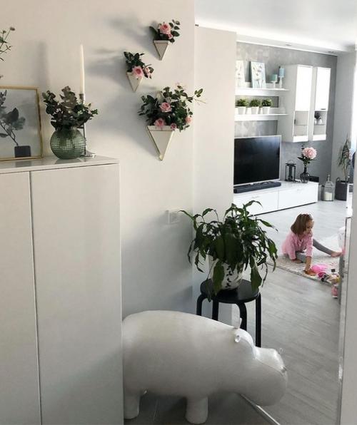 Как же я могла не поделиться своей квартиркой) мой дизайн) живем весело, в комфорте) декор мы добавляем под настроение. 09