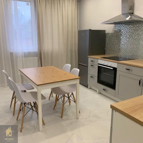 Ремонт сделали для сдачи квартиры в аренду. 01