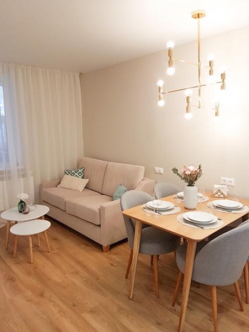 Без дизайнеров, сами, вот что получилось. 01