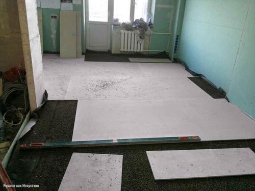 Мы кладем черновые полы. 08