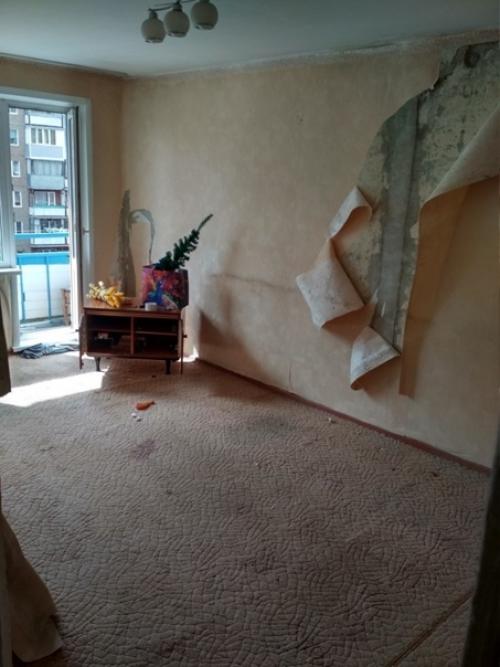 Когда бюджет очень сильно ограничен, а ремонт хочется. 02