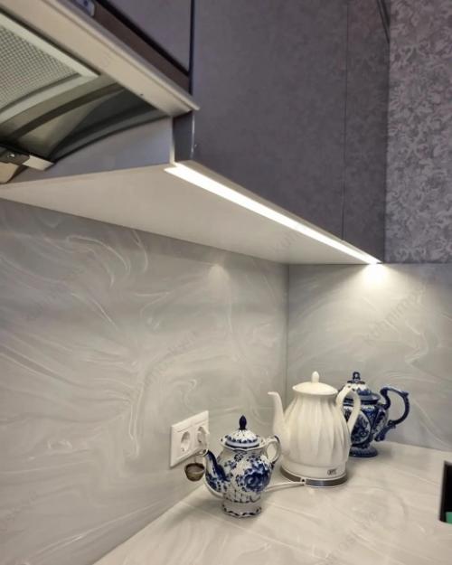 А это наша новая кухня в глянце. 04